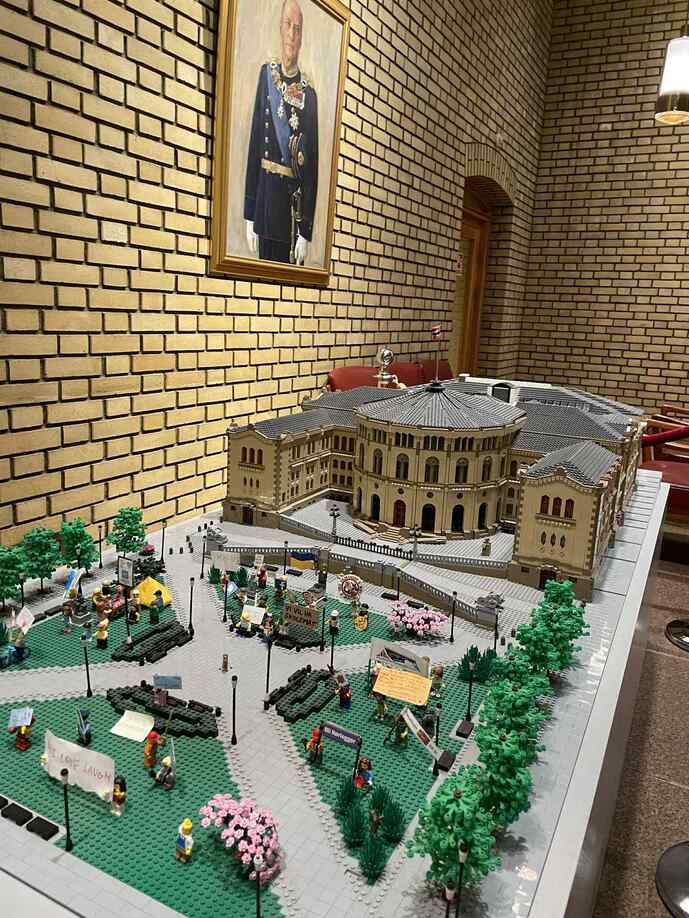 Lego stortinget.