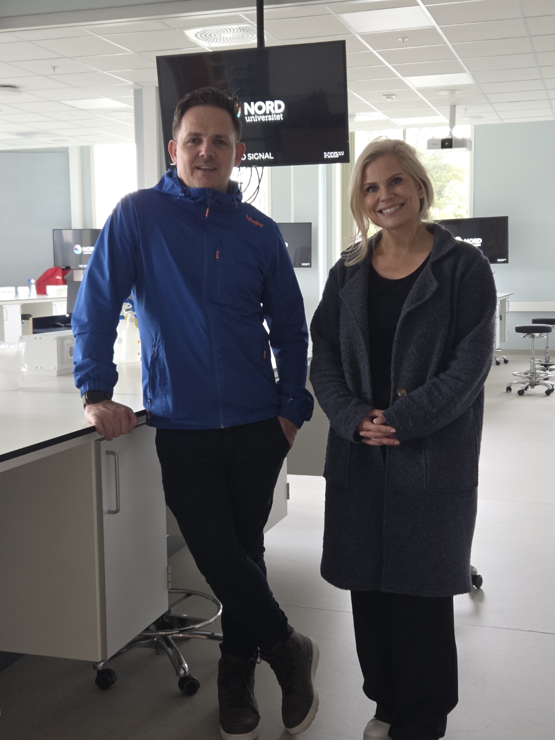 En hyggelig duo på Studiesenteret, fra venstre Edward Fitzgerald og Irene Granberg.